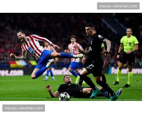 热刺标王西蒙斯26场仅1球 6500万欧元身价连续下跌至5000万